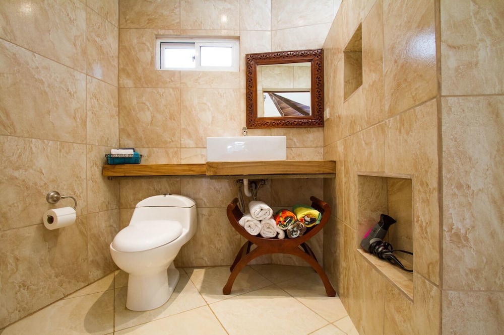 Hotel Tamarindo Village 72/74