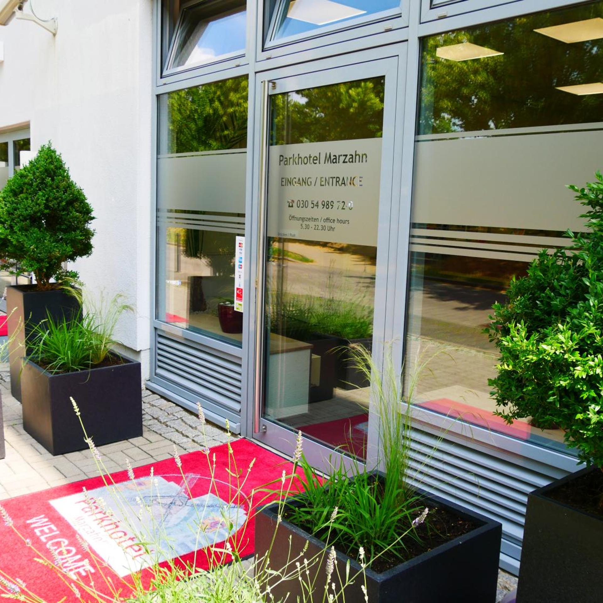 Parkhotel Marzahn 3/50