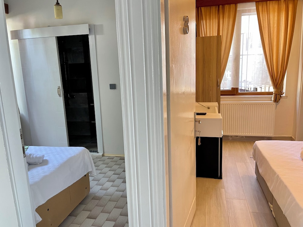 Villa Ece Pansiyon 16/40