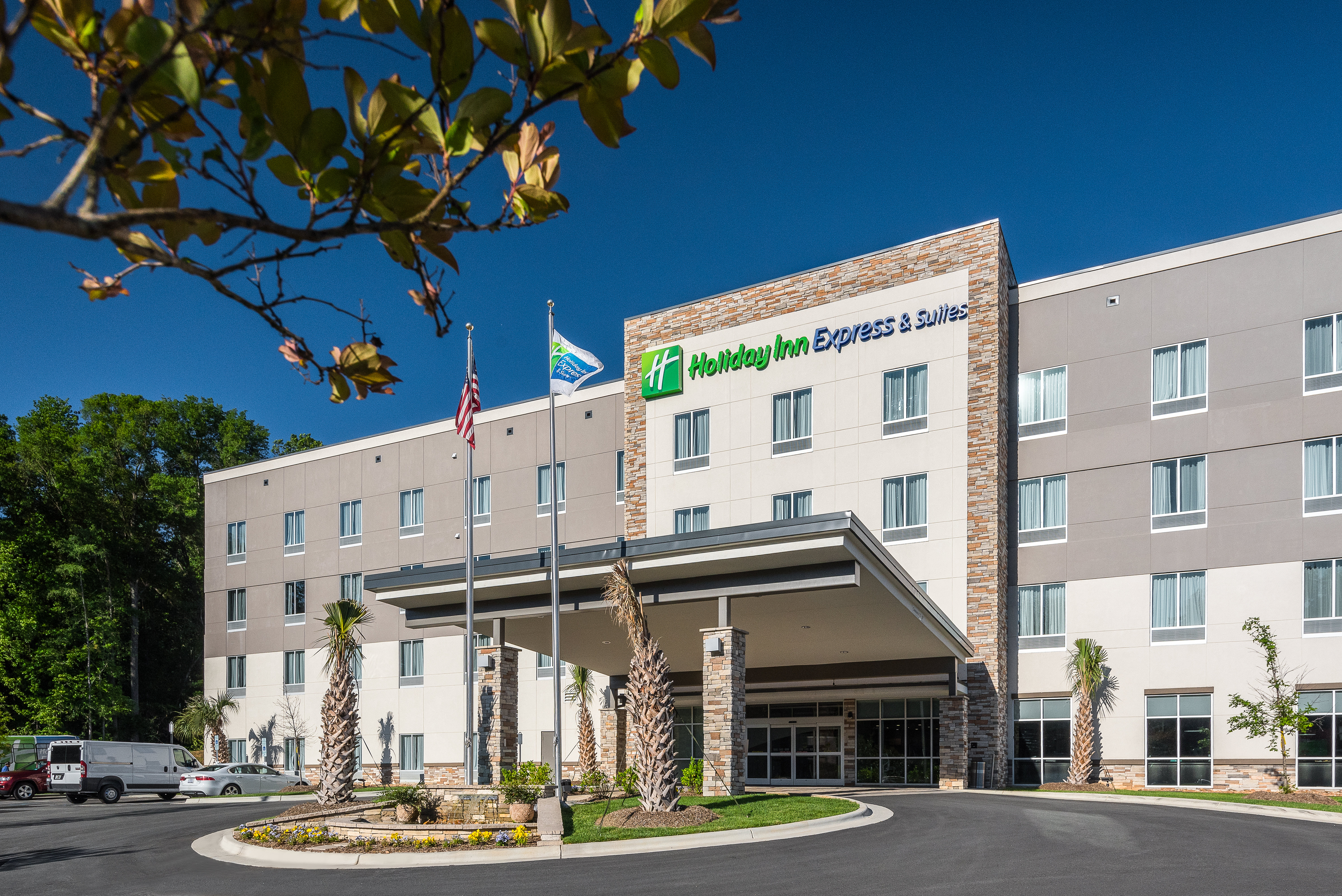 Holiday Inn Express And Suites Charlotte Airport 4/58