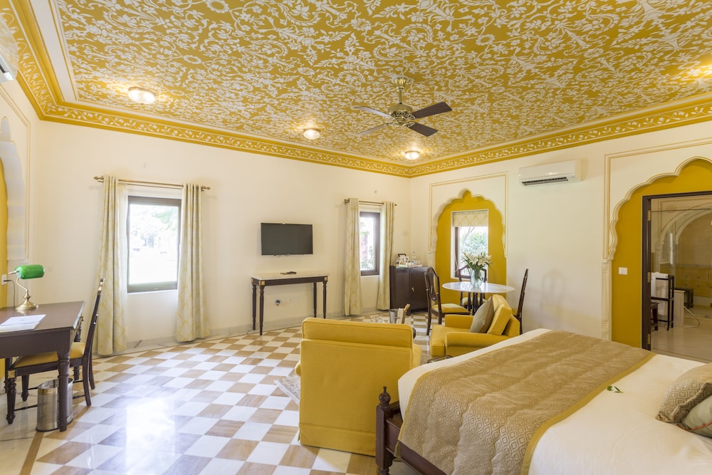 PREMIUM, SUITE, DOUBLE BED