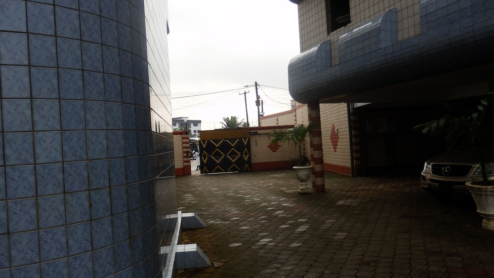Afrique Hotel Douala Airport 23/28