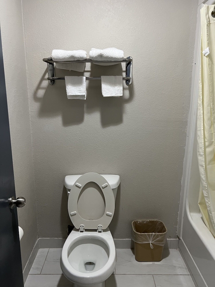 Motel6 Tulsa, OK - Airport 52/55
