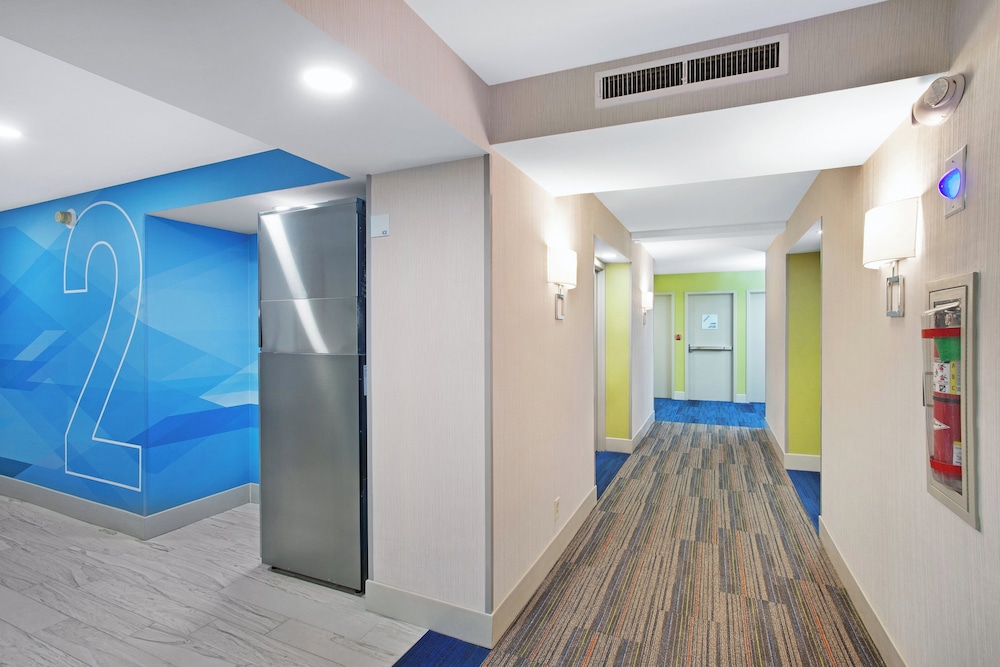 Holiday Inn Express Exton - Great Valley 44/72