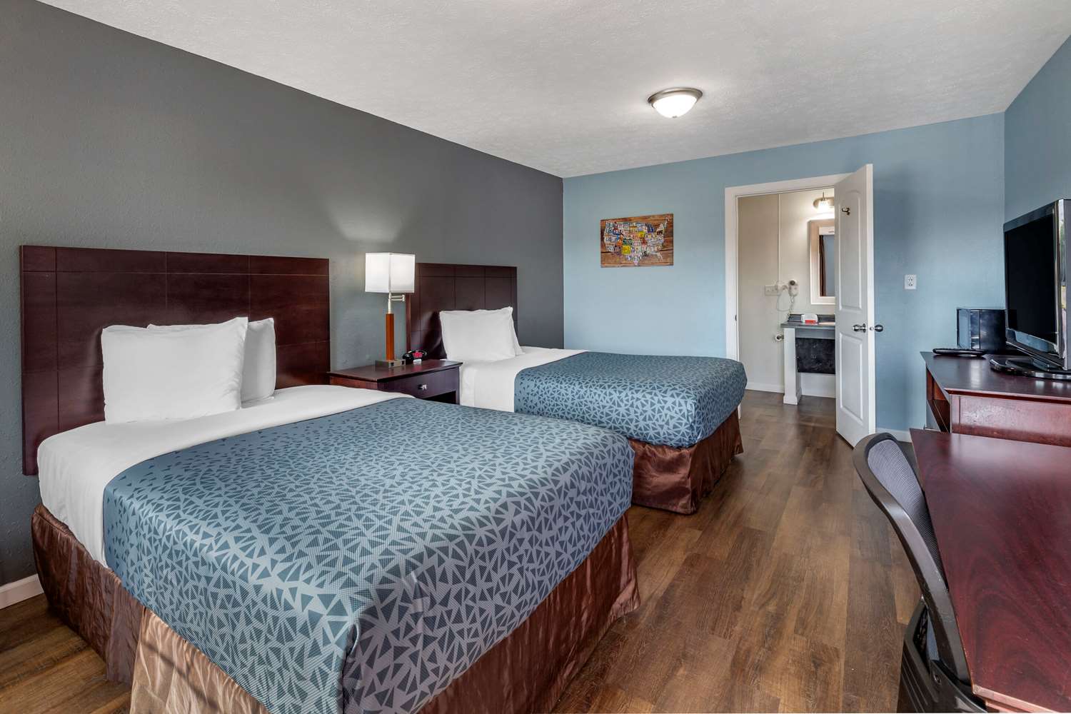 Upgrade, Efficiency, 2 Double Beds