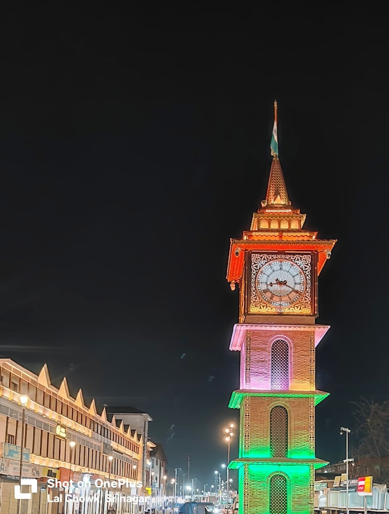 Ramada Encore by Wyndham Rajbagh Srinagar 7/64