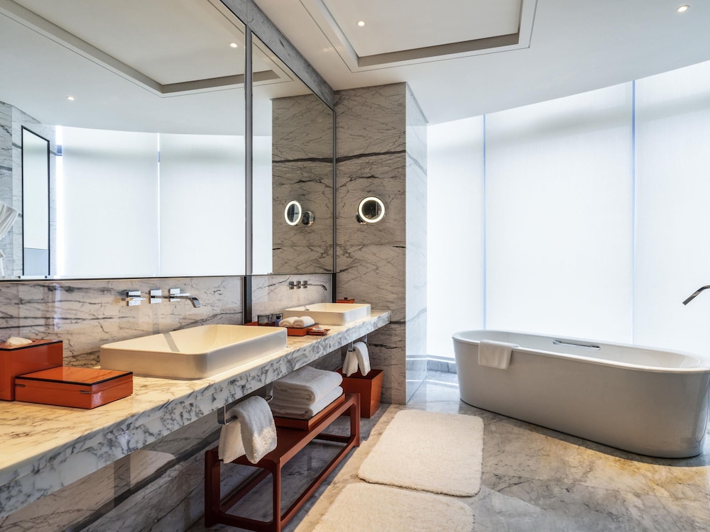 Sofitel Hangzhou Yingguan Hotel 53/76
