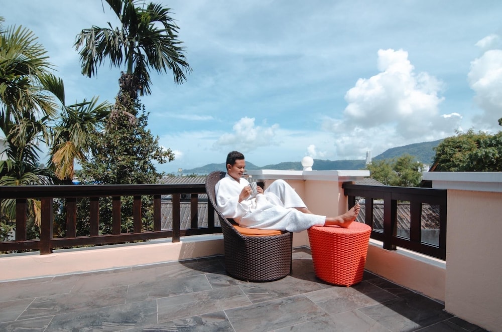 C N Resort And Spa 9/44