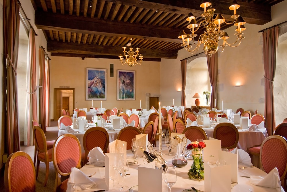 HOTEL GOLF CHATEAU DE CHAILLY 36/49