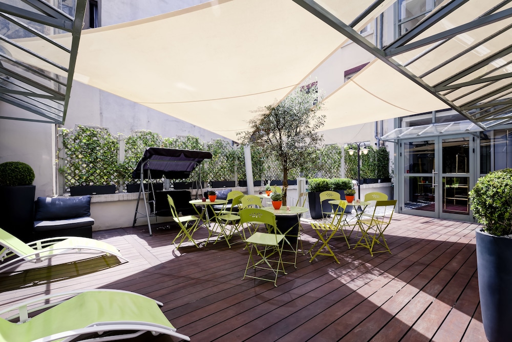 Hotel Alexandra 64/72