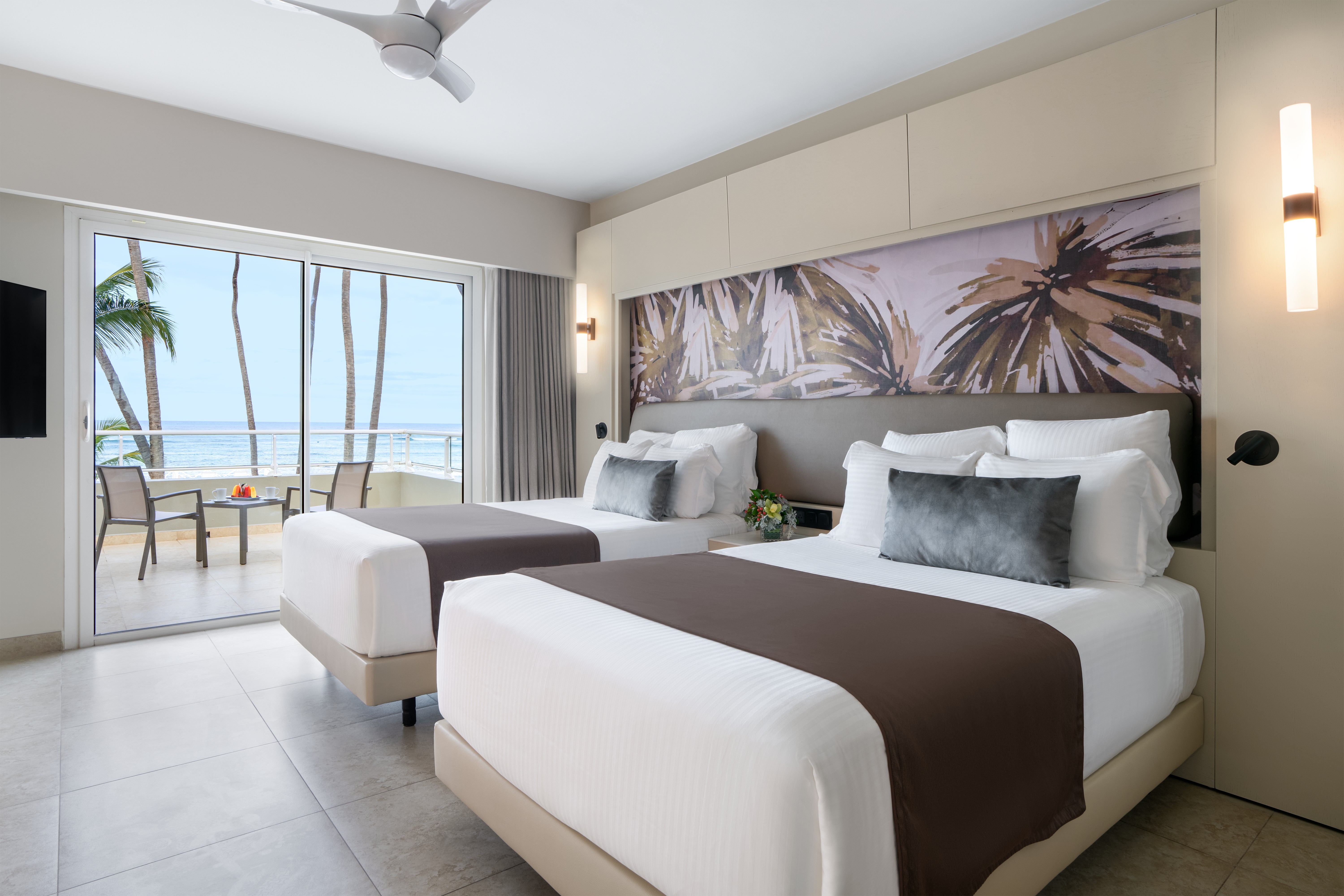 Xhale Club, Master, Double Bed, Ocean Front