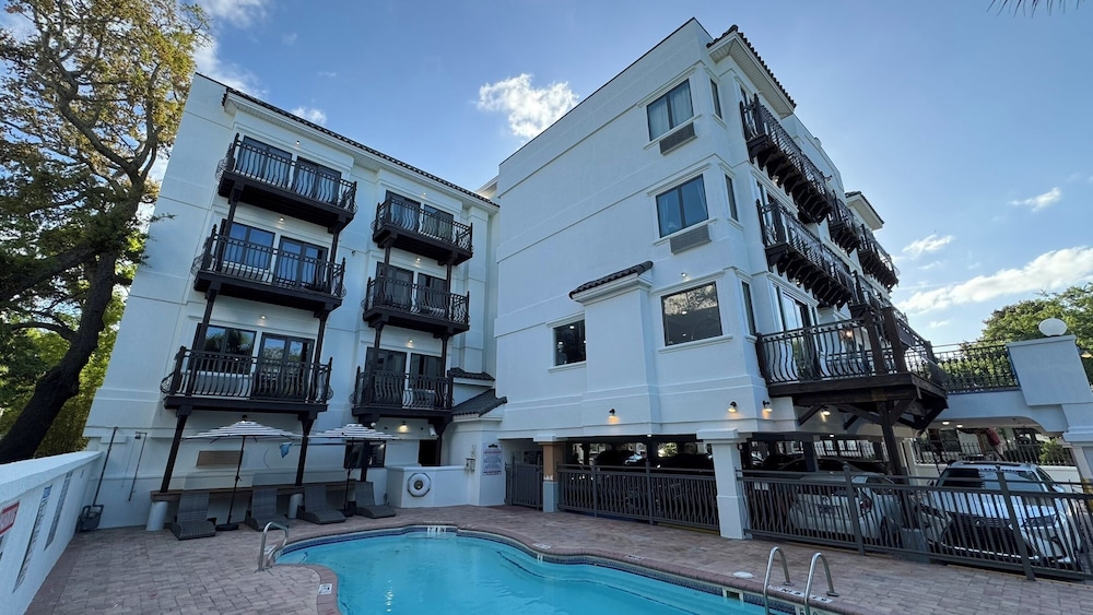 Ocean Inn and Suites 8/72