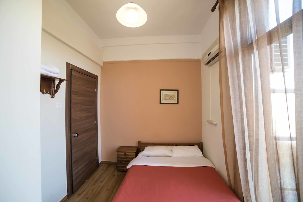 Tempi Hotel 19/38