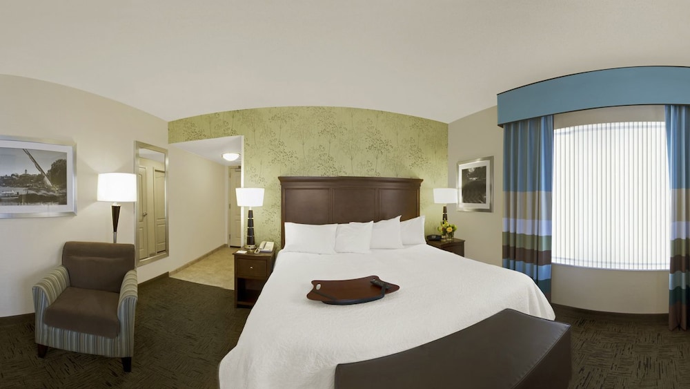 Hampton Inn Suites Exeter 21/52