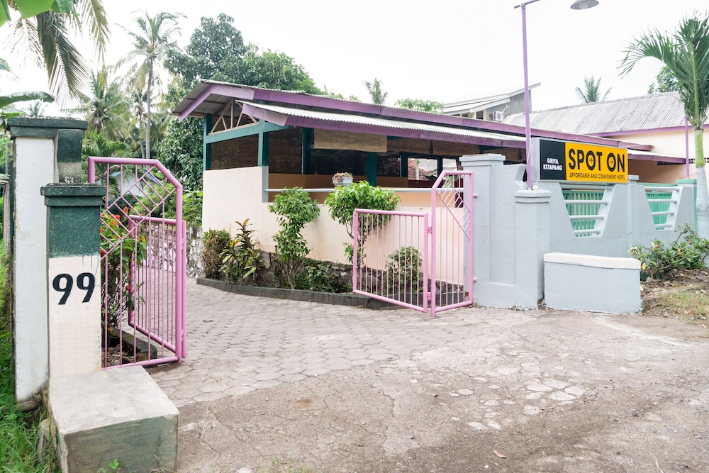 OYO 3281 Griya Ketapang 2/20