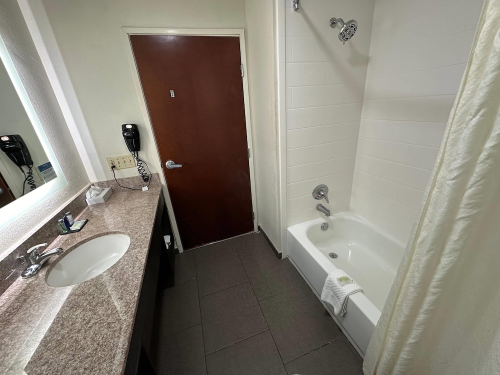 Sleep Inn & Suites Pineville - Alexandria 63/65