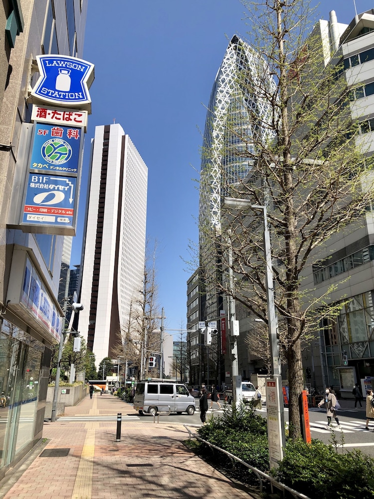 Kadoya Hotel 68/72