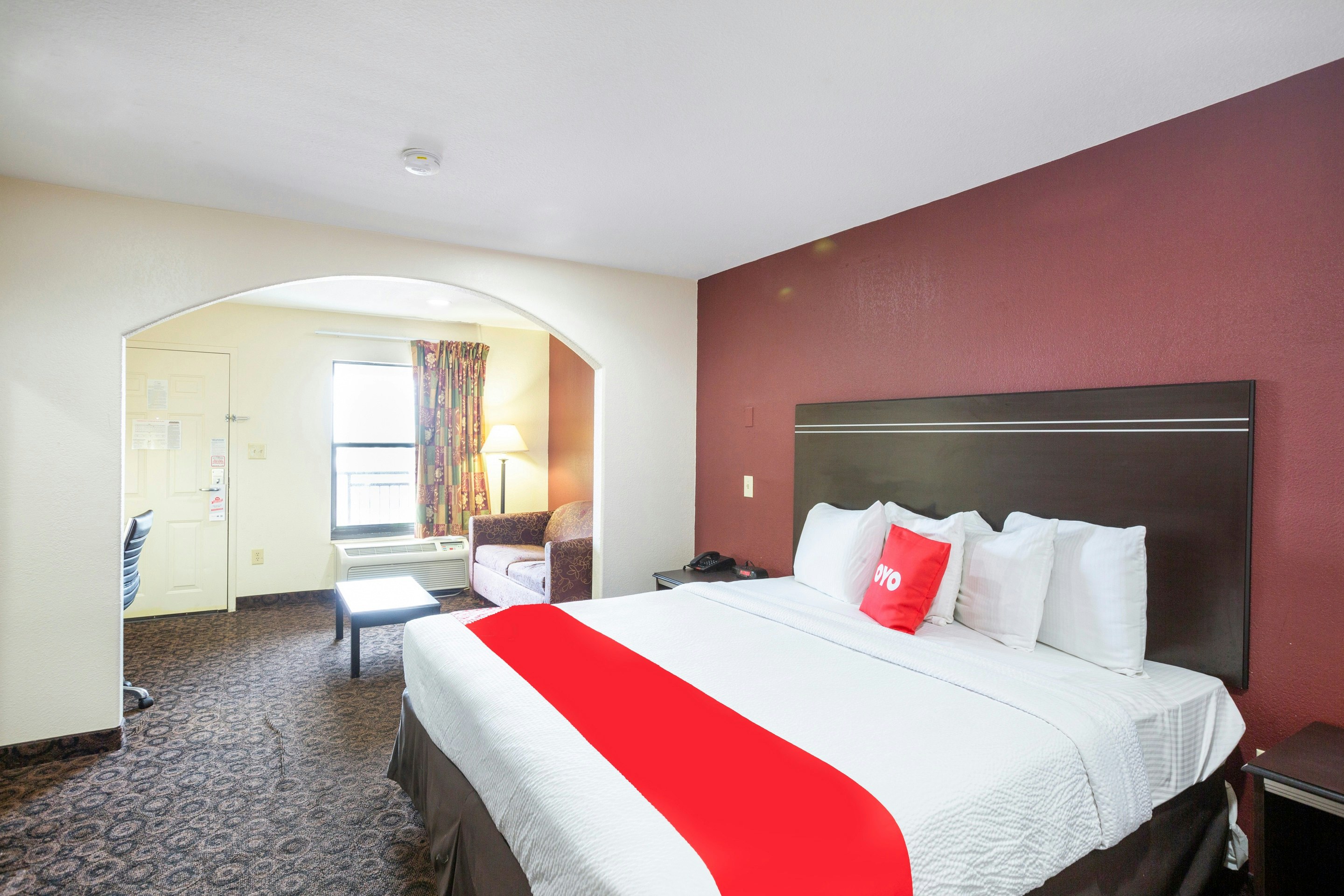 OYO Hotel LSU 31/70