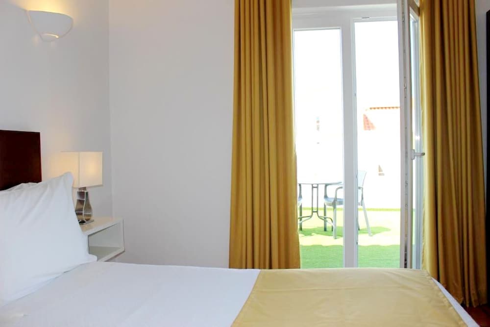Castilho Guesthouse - Adults Only 17/39
