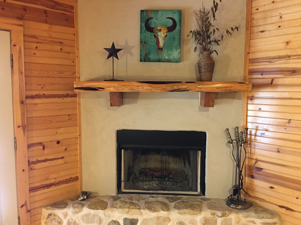 Frio Springs Lodges 3/50