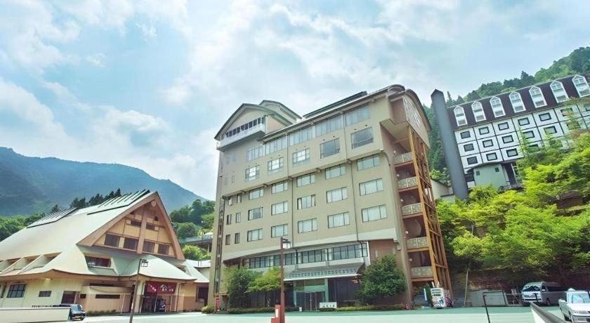 Hotel Hikyonoyu 5/40