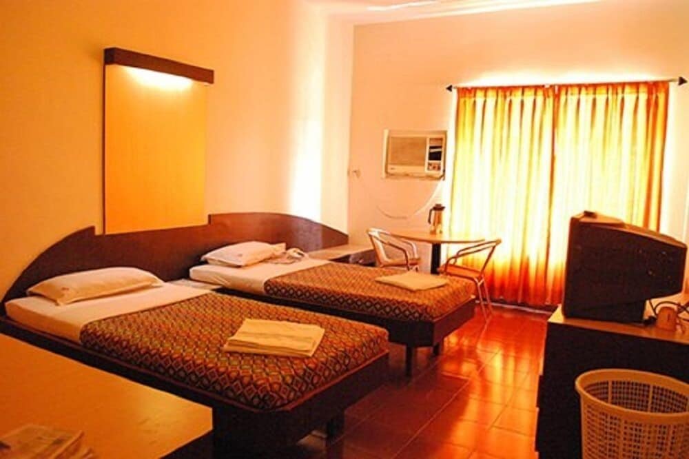 Hotel Panchavati Elite Inn 4/18