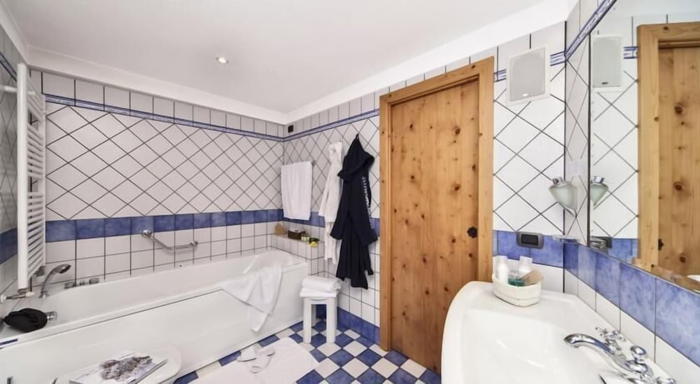 Chalet Mattias B And B 35/38