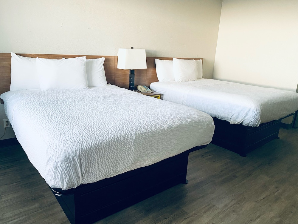 Days Inn By Wyndham Ardmore 6/28