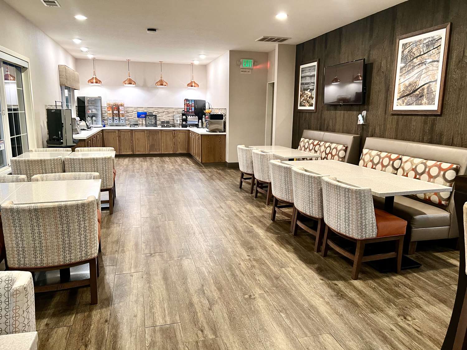 Best Western Country Inn 33/39