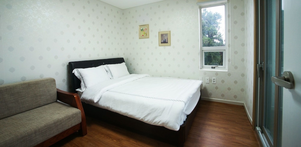 Jeju J Pension 15/37