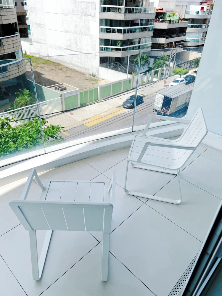 Cdesign Hotel 4/75