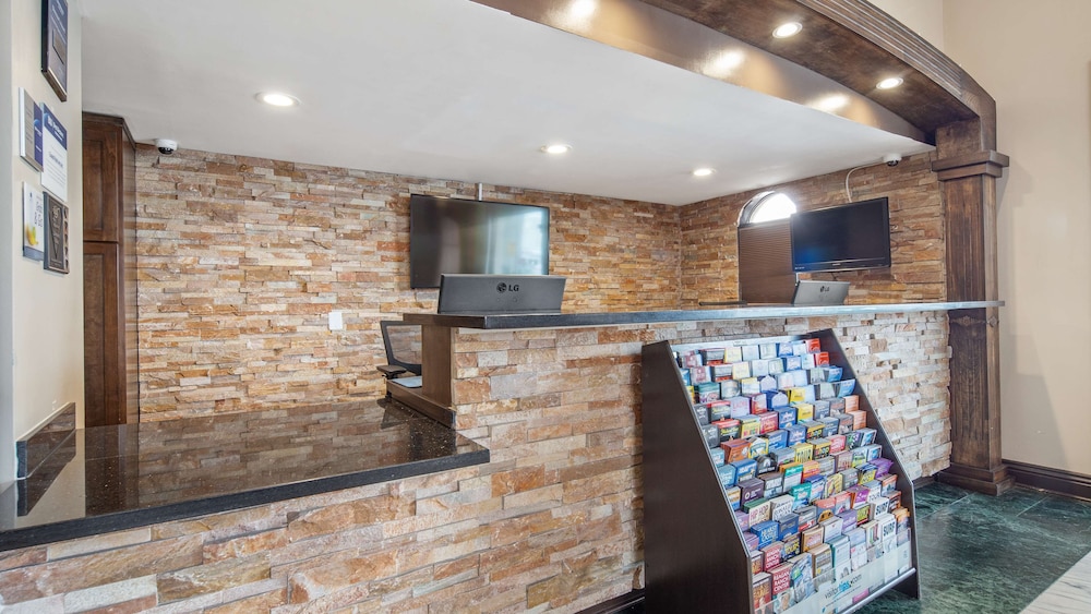 Best Western Pasadena Royale Inn & Suites 11/39