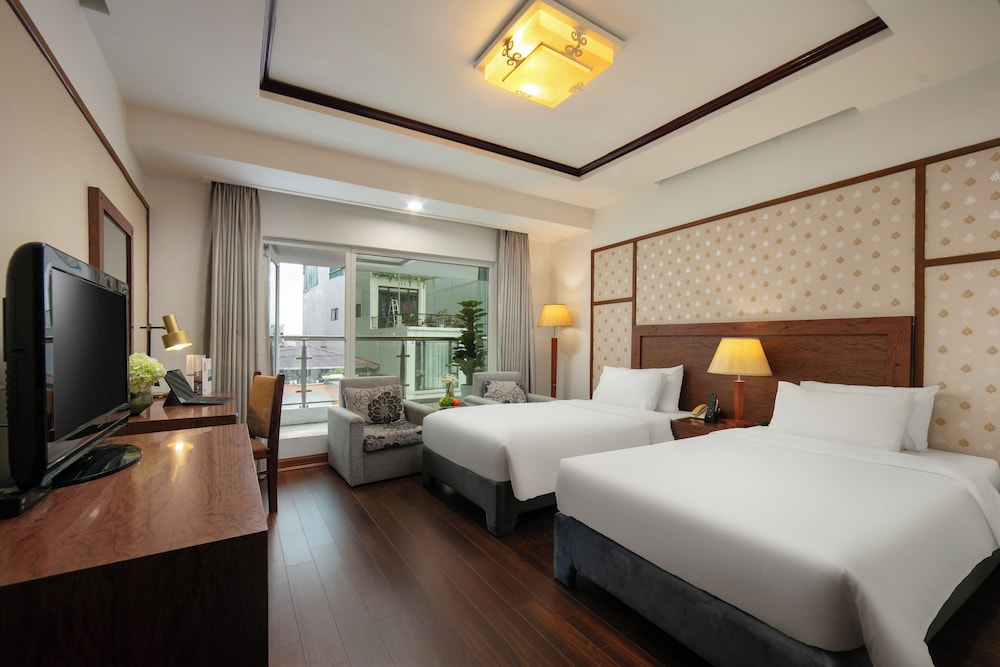 Junior Suite, Studio, Twin Beds, Balcony