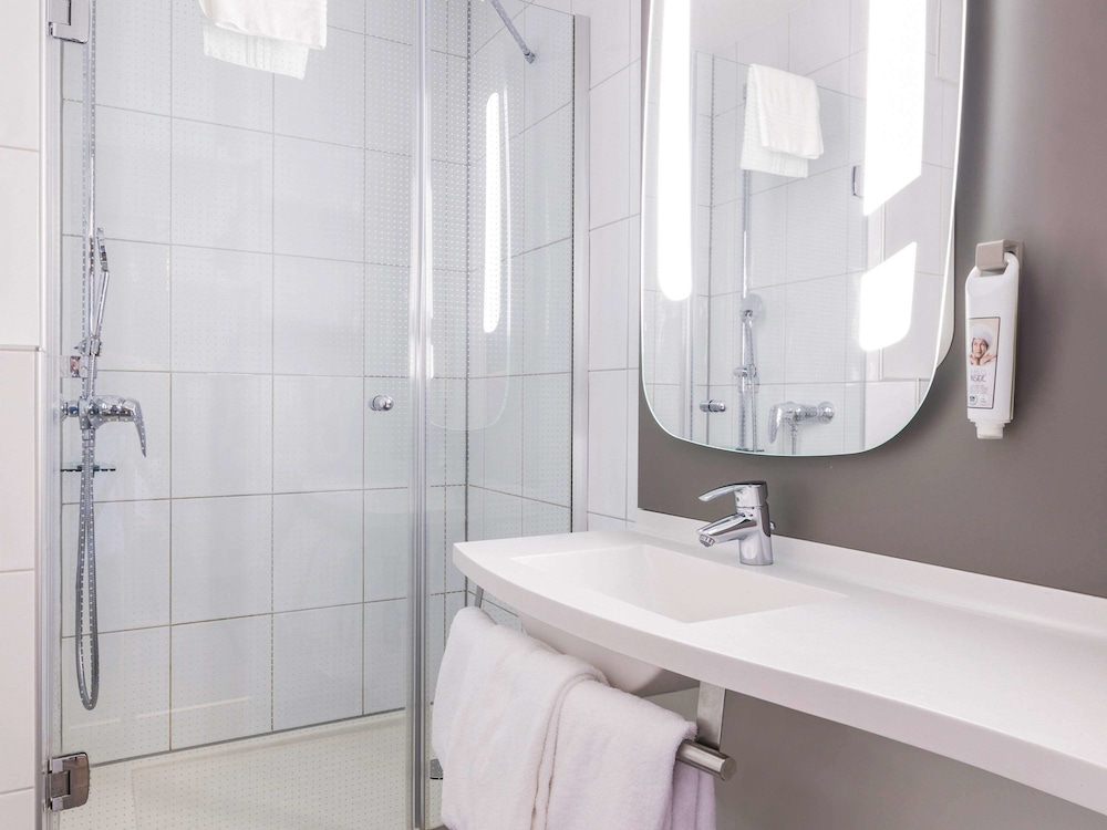ibis Zurich Messe Airport 14/66
