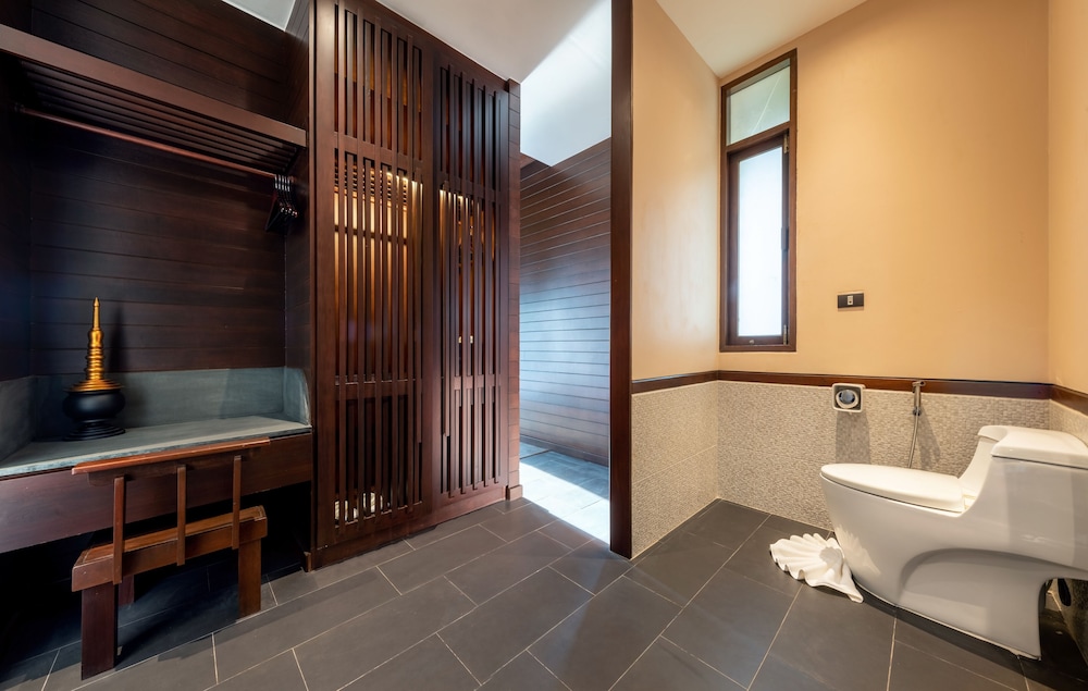 Nirvana Beach Resort and Spa 45/50