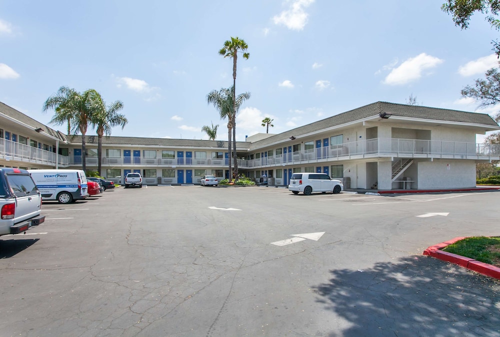 Motel6 Rosemead, CA - Los Angeles 38/46
