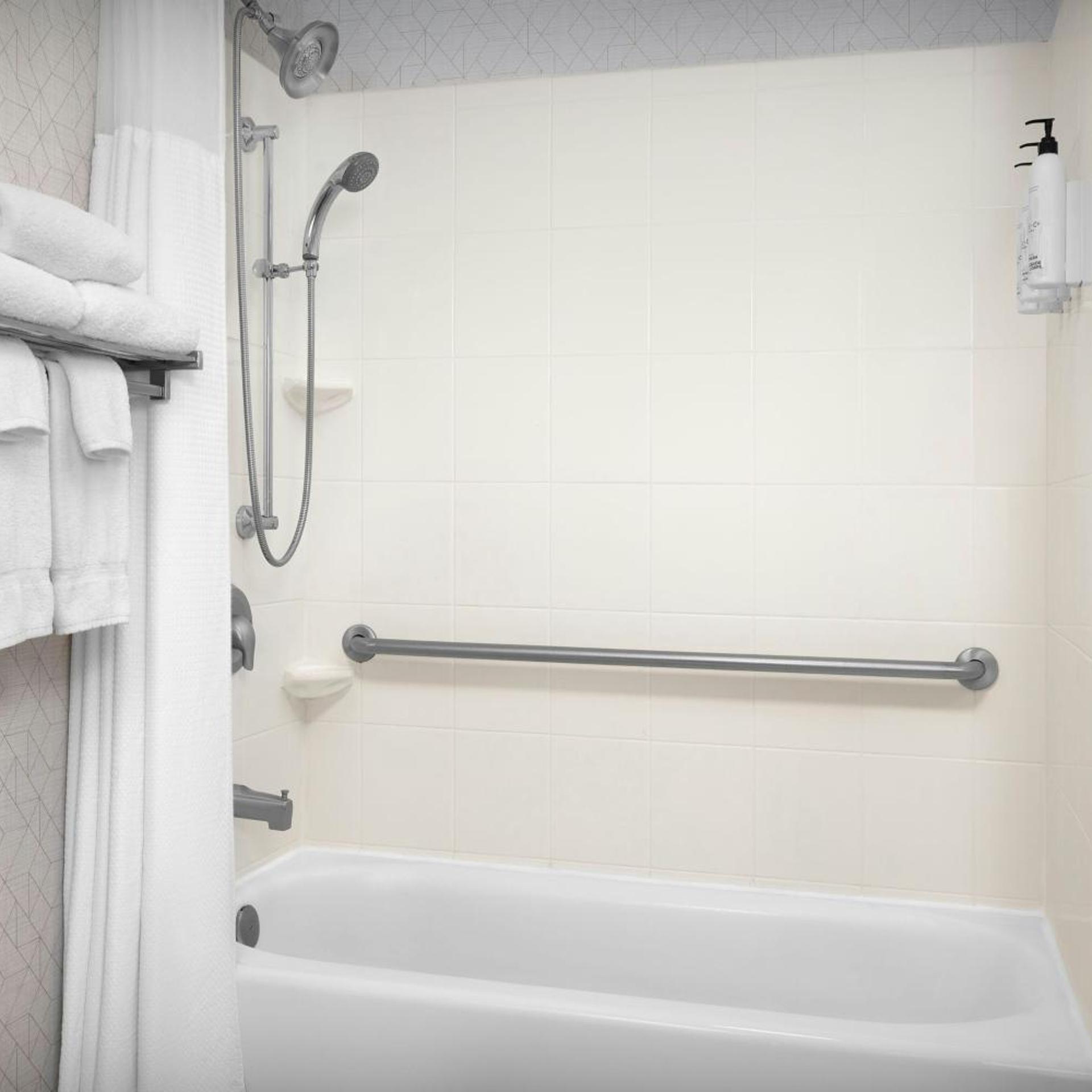 Suite, King Bed, Trundle Bed, Sofa, Accessible, Springhill Suites By Marriott Lynchburg Airport/University Area 4/5