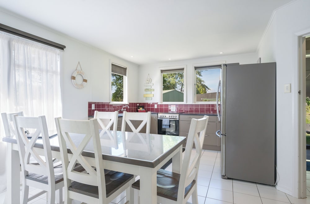 Tahuna Beach Kiwi Holiday Park & Motel 28/44