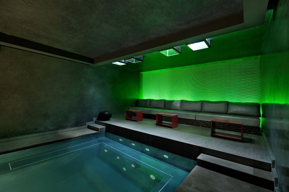 Villa Makassar Art Deco Hotel Spa 20/49