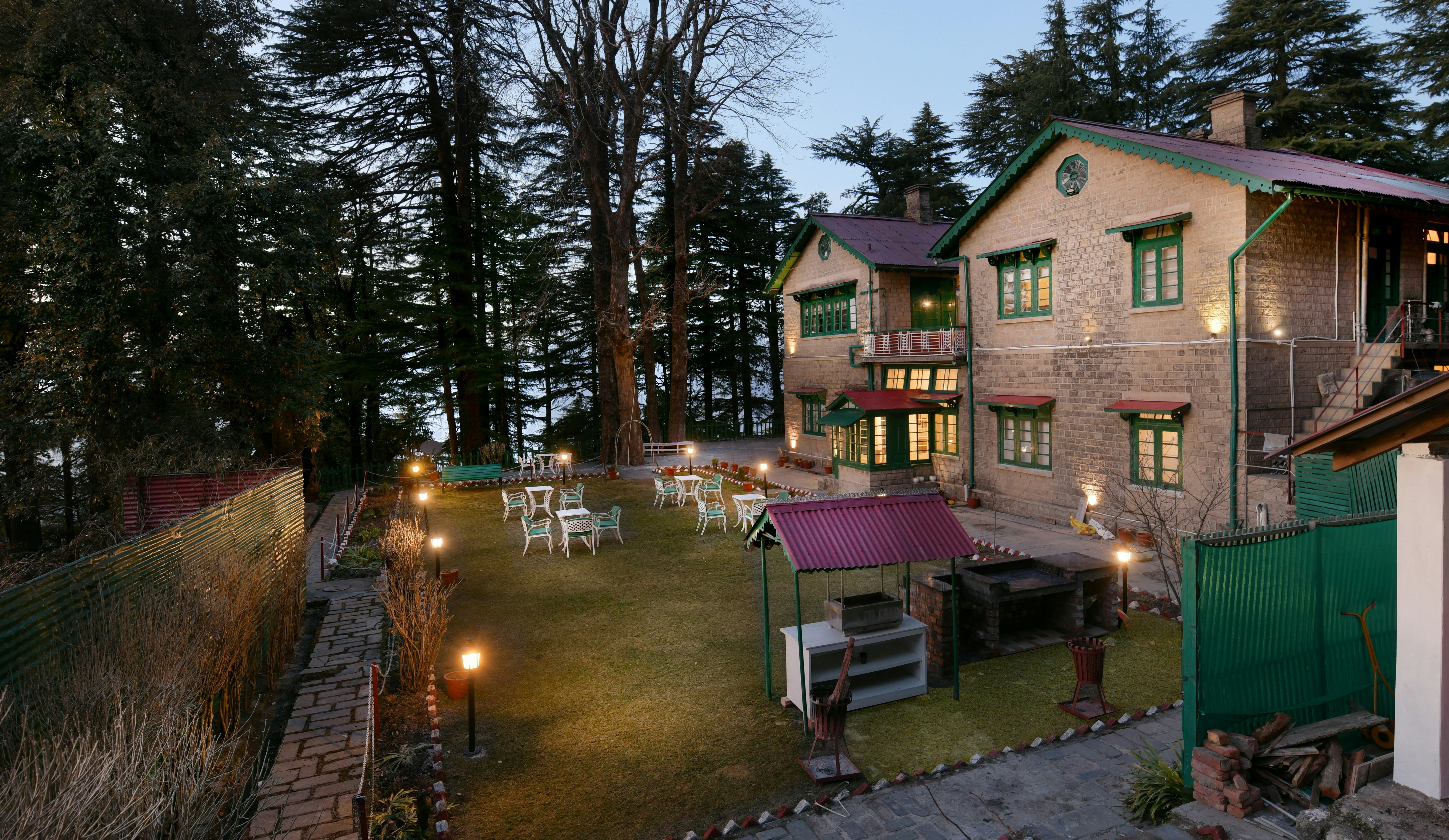 Brij Villa, Dalhousie 31/33