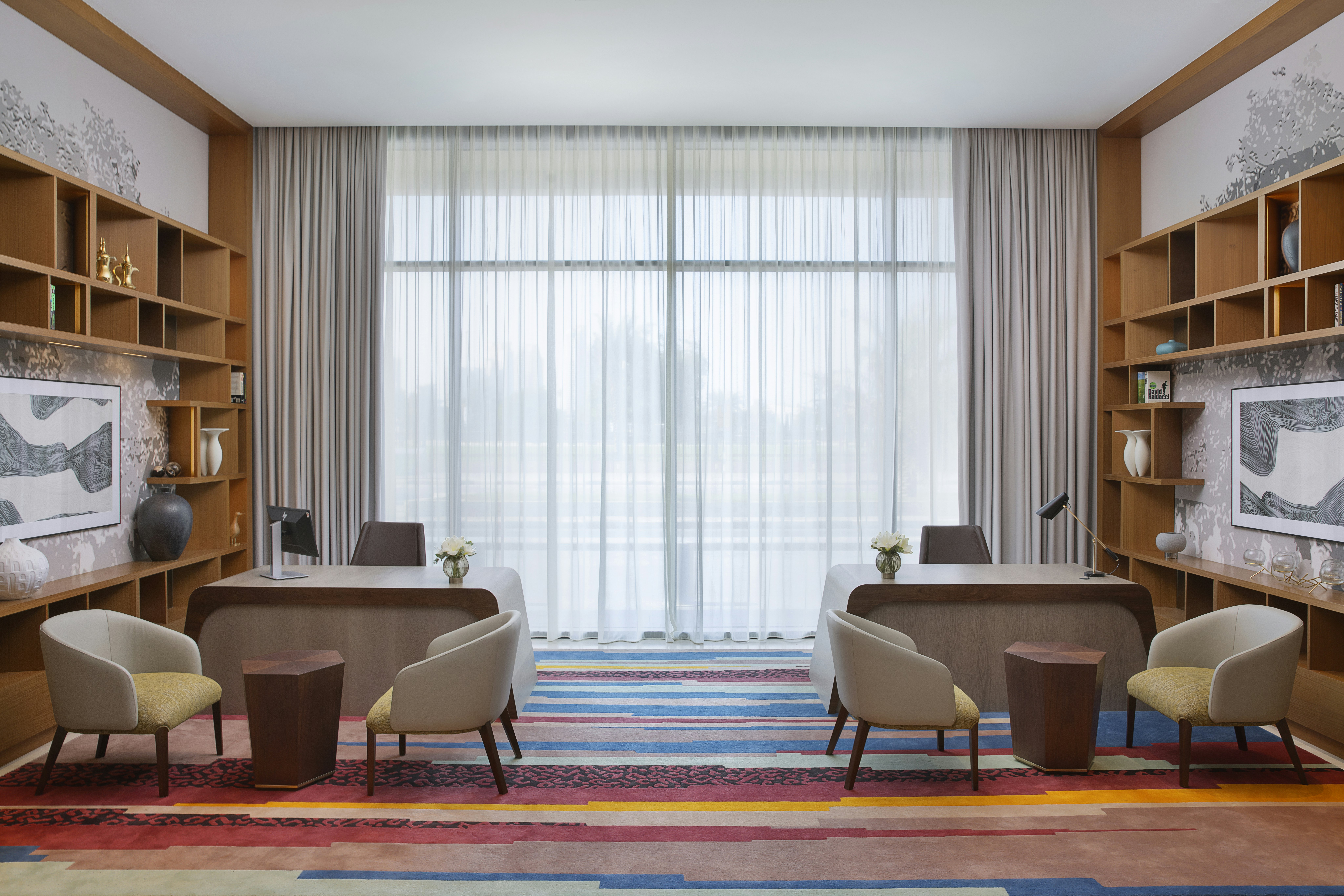 DoubleTree by Hilton Sharjah Waterfront Hotel and Residences 15/35