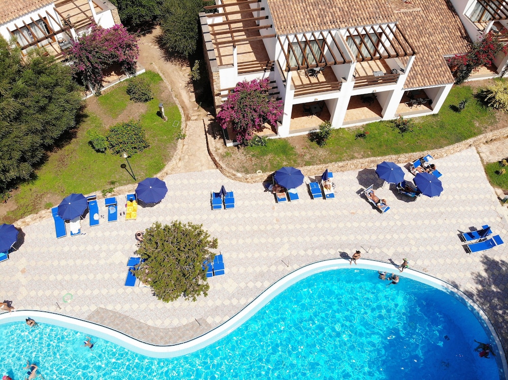 Club Esse Palmasera 25/33