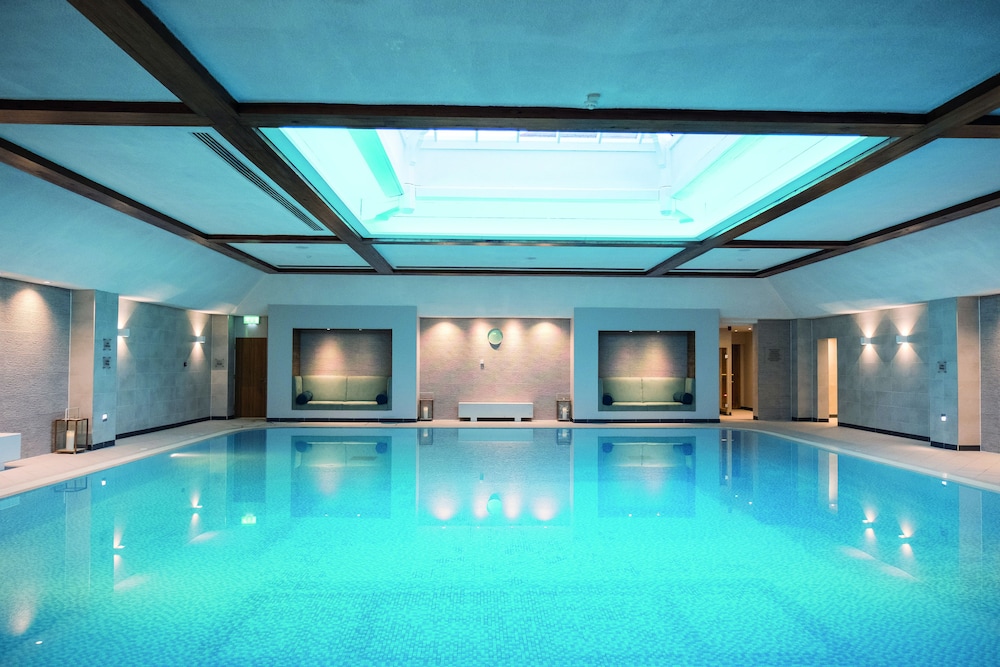 Cottons Hotel And Spa 36/70