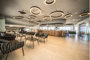 Harmony Crest Resort - Adults Only 32/43