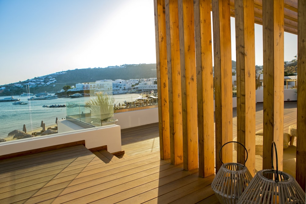 Thalassa Boutique Hotel 25/50