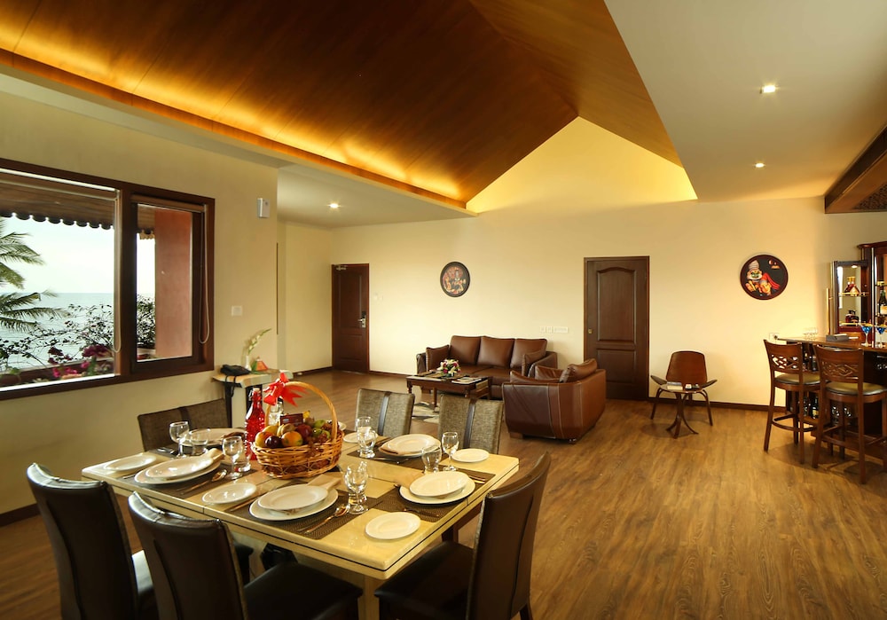 Uday Samudra Leisure Beach Hotel 35/52