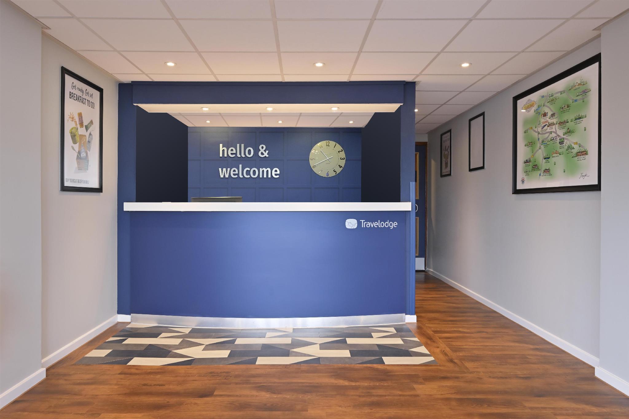 Travelodge Wakefield Woolley Edge M1 Northbound 7/20