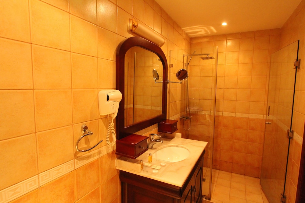 Al Maha Residence Rak 11/20