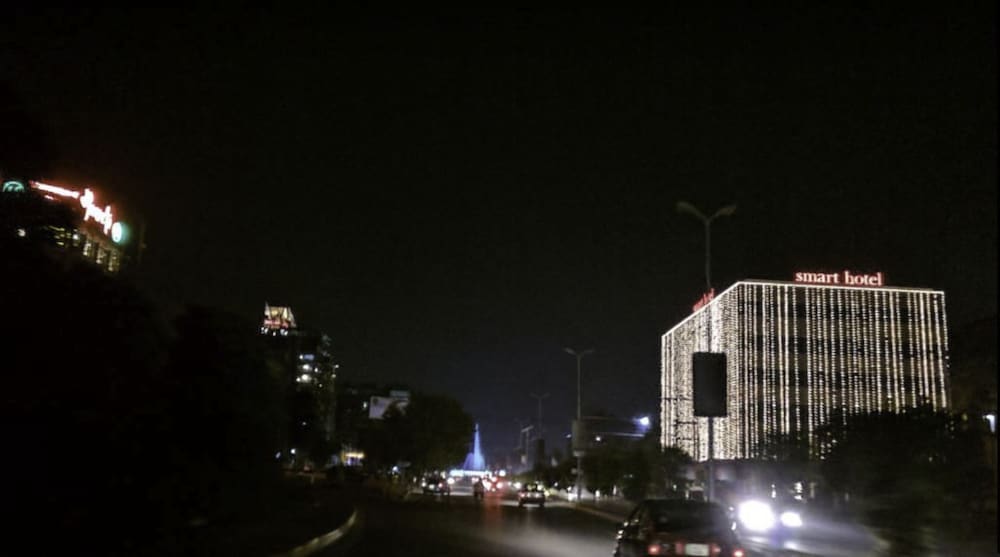 Smart Hotel Lahore in LAHORE