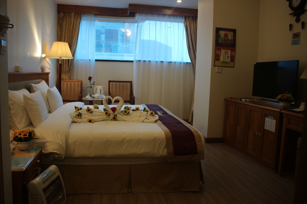 A25 Hotel 221 Bach Mai 49/59